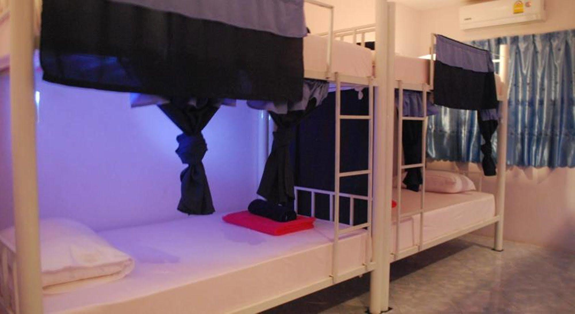 Baan Kai Hostel Baan Khai Εξωτερικό φωτογραφία